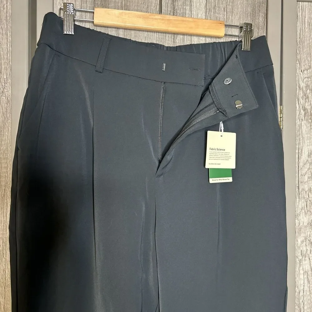 Halara Pants Women Size L Pleated Tapered Leg Black Color NWT